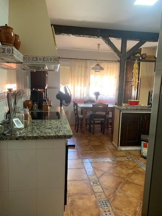 Casa Con Piscina Cerca De Sevilla Экстерьер фото