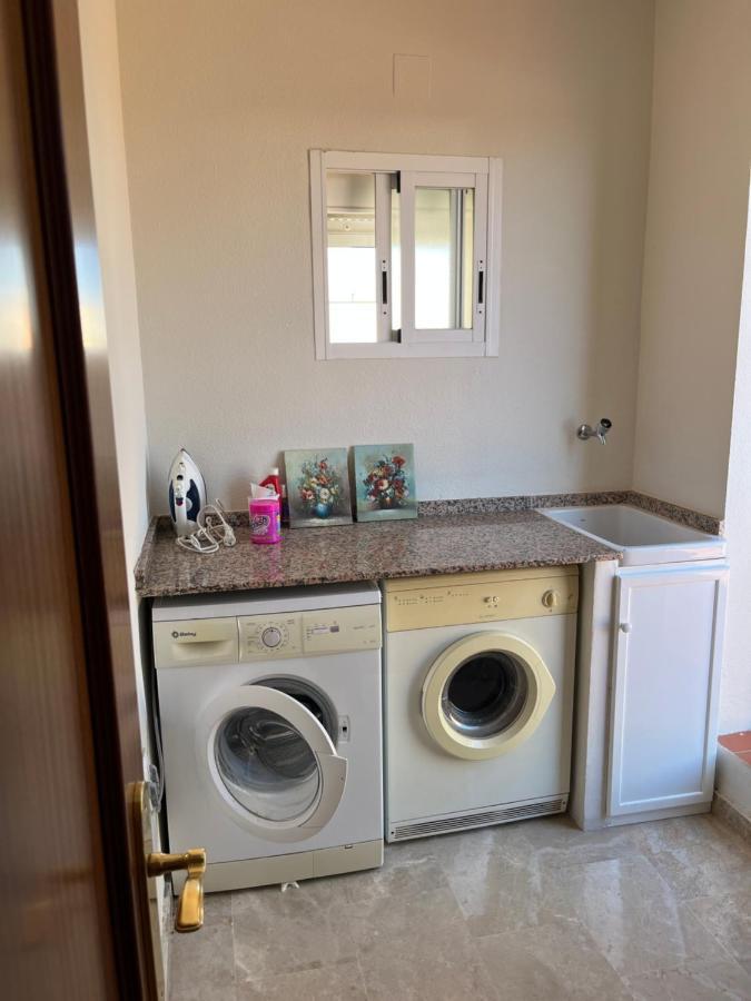 Casa Con Piscina Cerca De Sevilla Экстерьер фото